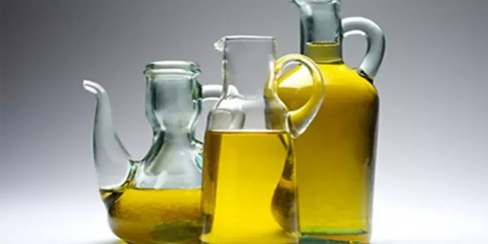 معرفة مختلف أنواع الزيوت